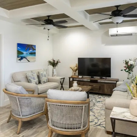 Lily Villa - 2 Bedroom St. John Villa - New Tesla Battery Back-up