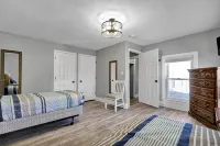 5 Bedroom 6 Beds Cozy and Spacious Home