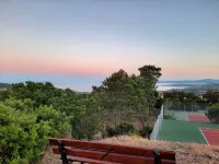 Beautiful Apt. T3 in Les Issambres with splendid sea view and Gulf of Saint-Tropez Hotels in Roquebrune-sur Argens