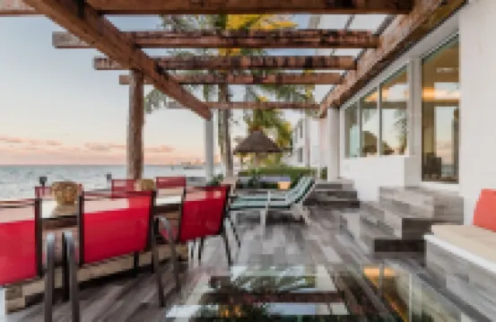 Cancun - Beach front Residence with Private Pool - Hotel Zone