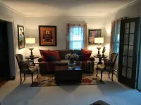 5 BR Bethesda House 5 Beds