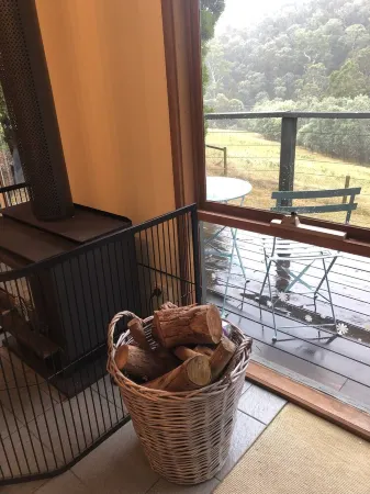 Cosy 3 bedroom house at the base of Mount Buller