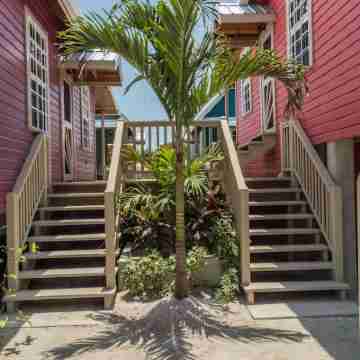 Reef Cottage With A Pool Others