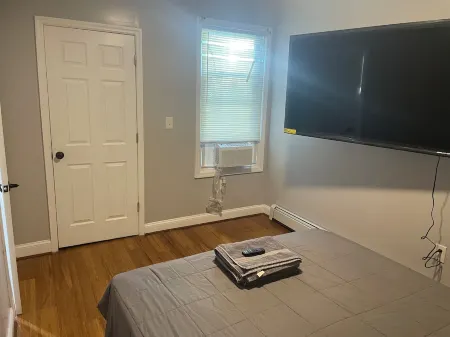 Luxuriously furnished 3 BR apartment Отели рядом с достопримечательностью «Технологический институт Нью-Джерси»