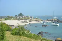 Apartment 4p, in the heart of Granville, between ports, beach, center and high city