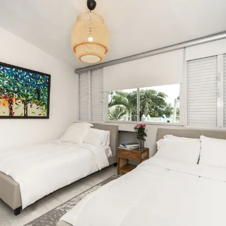 Dream Villa - Luxury Stay w/ Pool & Beach Access Отели в г. Дорадо