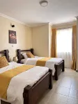 Exquisite fully furnished 2 bedroom 2 bath penthouse 5mins from city center Hotels in 