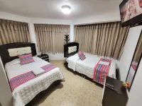 Hostal EL VIAJERO en Ollantaytambo Hoteles en 