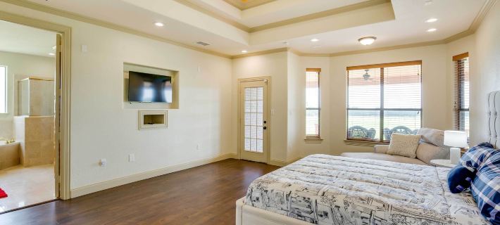 The Oasis Ranch 20-Acre Ranch in Whitewright! Hotels in Grayson County
