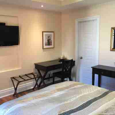 The Century House Bed and Breakfast Ottawa Rooms