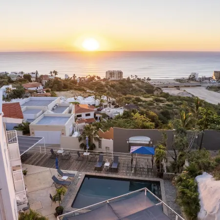 MariaMar Suites