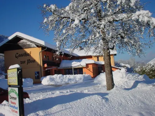 Gasthof Hotel Zur Post Hôtels à : Ferlach