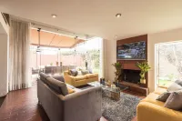 Lima Fabulous  House 5Br Sleep8 Next Mall Hotels in San Borja