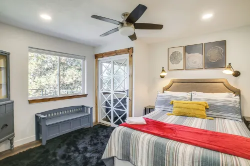 Lake-view Apt w/ Furnished Deck in Hayden! - Alojamientos