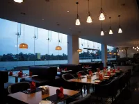 Gokulam Grand Kozhikode Hotels in Kozhikode