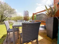 Lake View 10 Hotels in Par