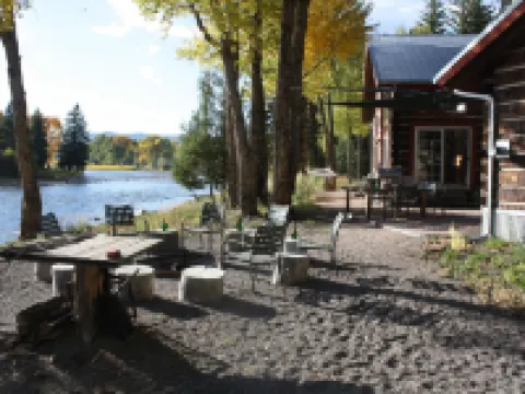 Riverside Meadows Cabins Hotels in South Fork