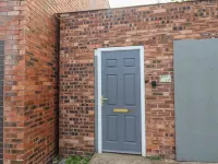 The Funky Flat Hotels in Ysceifiog