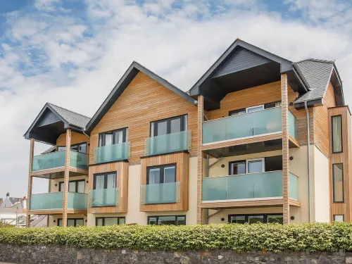 4 Y Bae Hotels in Trearddur