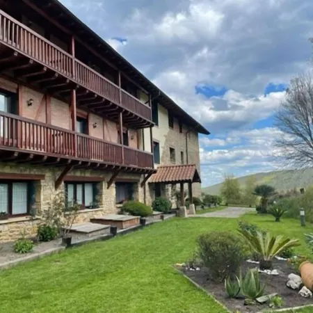Hotel-Apartamento Rural Atxurra