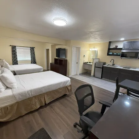 Relax Inn of Medford