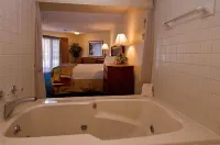 Weathervane Terrace Inn and Suites Hotels in Charlevoix