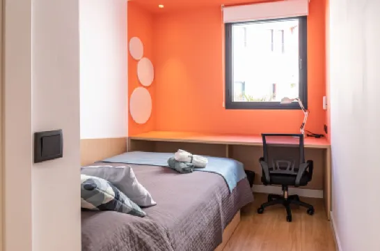 Residencia Universitaria Resa Málaga Centro โรงแรมใกล้มาลากา เฟเรีย