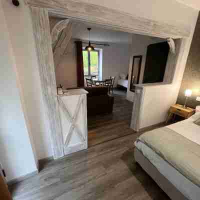 Logis Hôtel Auberge de Cartassac Rooms