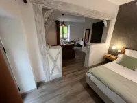 Logis Hôtel Auberge de Cartassac Hotels in Puy-d'Arnac