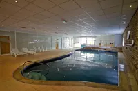 The Highfield Hotel - Kolam Renang