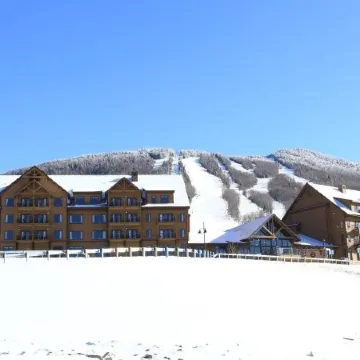 Burke Mountain Hotel