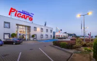 Hotel Picaro Żarska Wieś Południe - Parkplatz