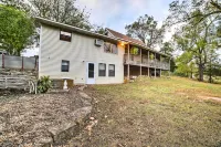Historic Bruno 'Hampton Creek Hideaway' on 2 Acres - WiFi