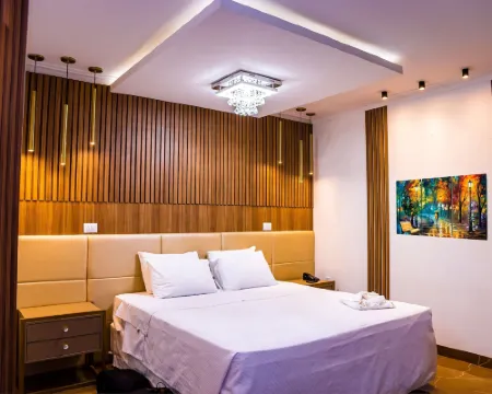 Ellus Hotel Hotéis em Dourados