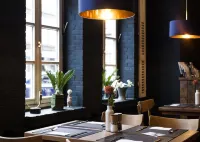 Onno Hotel by Norman