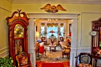 Big Yellow Inn Hotels in Cedar City