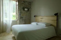 Hôtel-Restaurant le Parisien - Mountain View