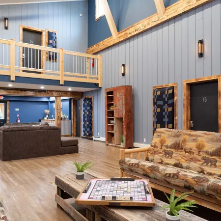 MAD River Lodge