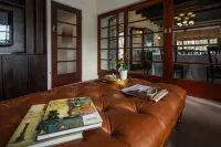 Hathaway Guest House - Airport Shuttle