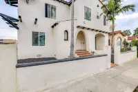 7 Mi to Dtwn! Modern Retreat in East Los Angeles - 3つ星