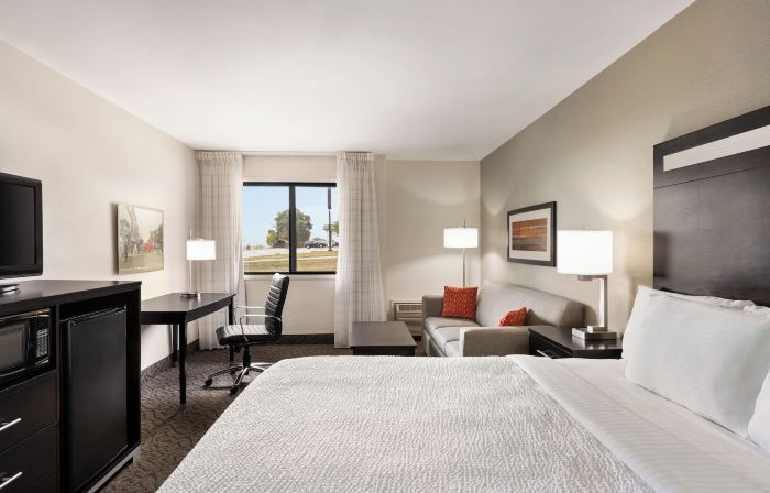Carrollton Hotel