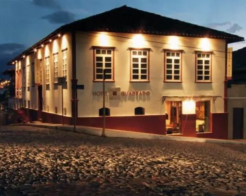 Hotel Quadrado Hotels in Santa Barbara