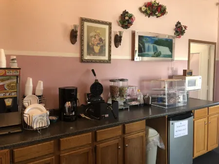 Executive Inn Отели в г. Макферсон