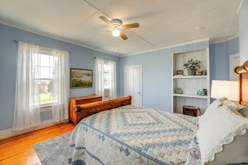 Home w/ Fire Pit < 1 Mi to Willis Wharf Boat Ramp! - 3-Star