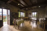 O Canto da Terra Hotels in Sober
