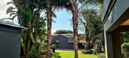 Maison Akiba Отели рядом с достопримечательностью «Idube Game Reserve»