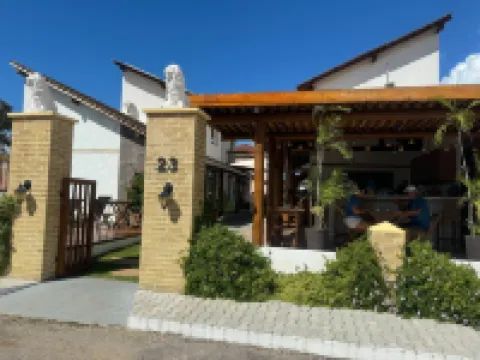 Raroguis Pousada e Café