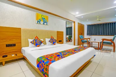 FabHotel Royal Manor - Hospital Chowk Hotels near KHODIYAR MATA MANDIR