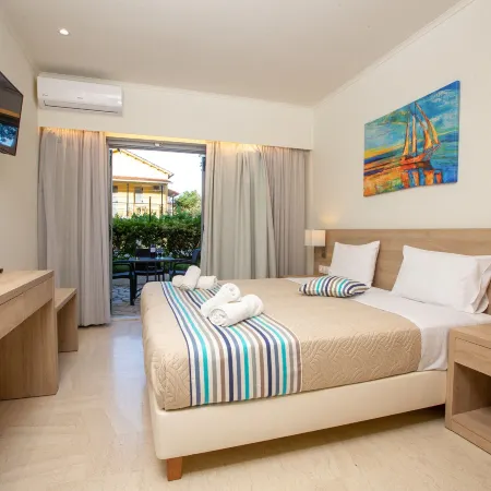 Passas Mare Apartments & Studios