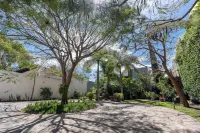 Exclusive Family House with Padel and Lake Chapala Access - Family